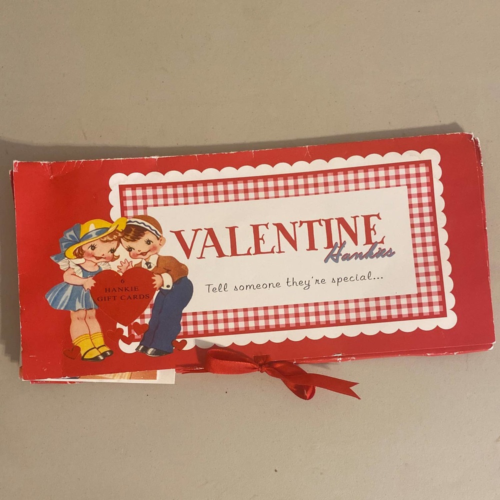 Retro Valentine Hankies Gift Cards